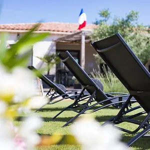 Bed & Breakfast Les Costebelles, Valensole