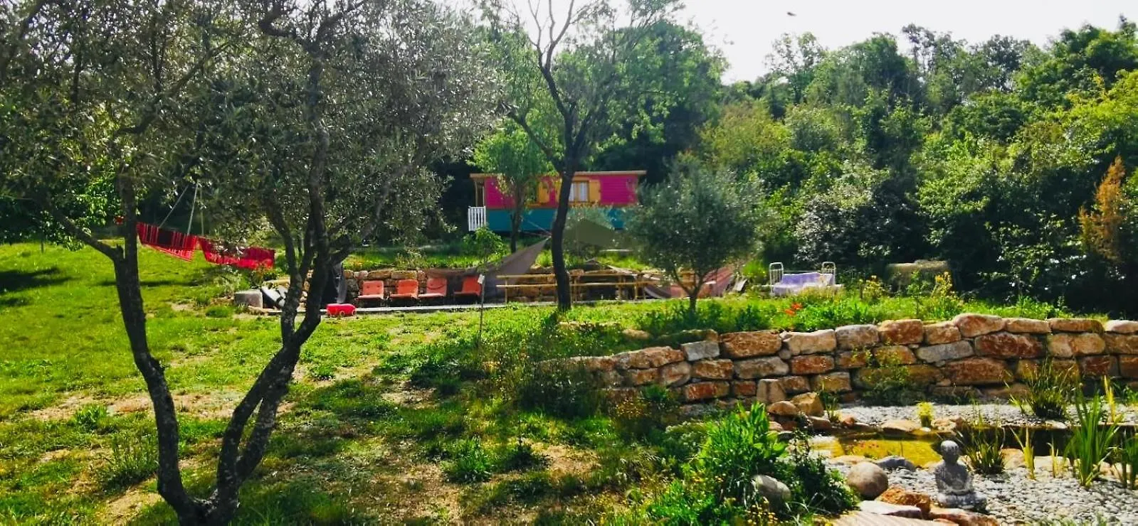 Country house Roulotte Bohemian Lover In Provence, Valensole France